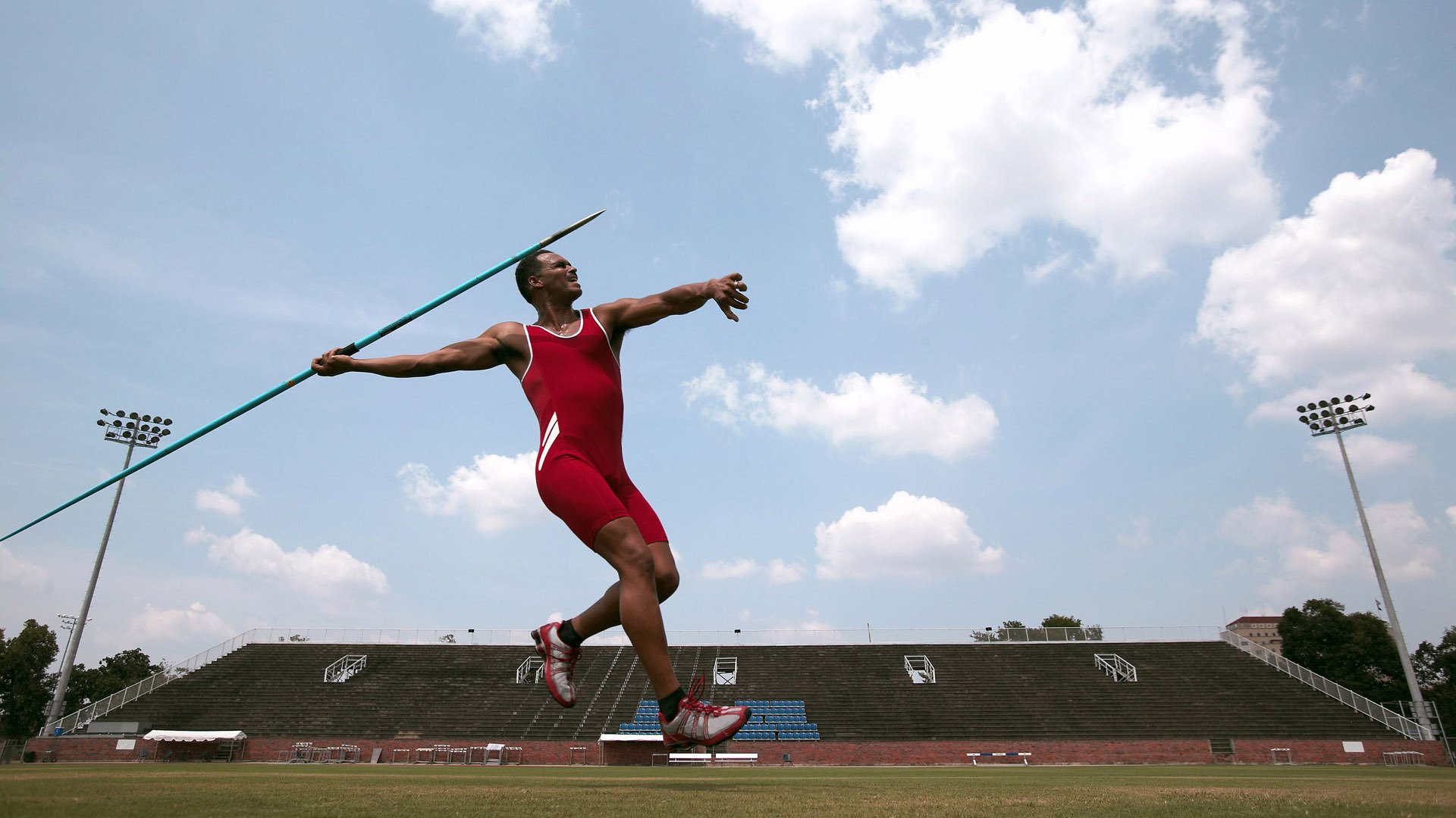 中国男篮用信念撑起民族希望,中国男篮队员齐发声