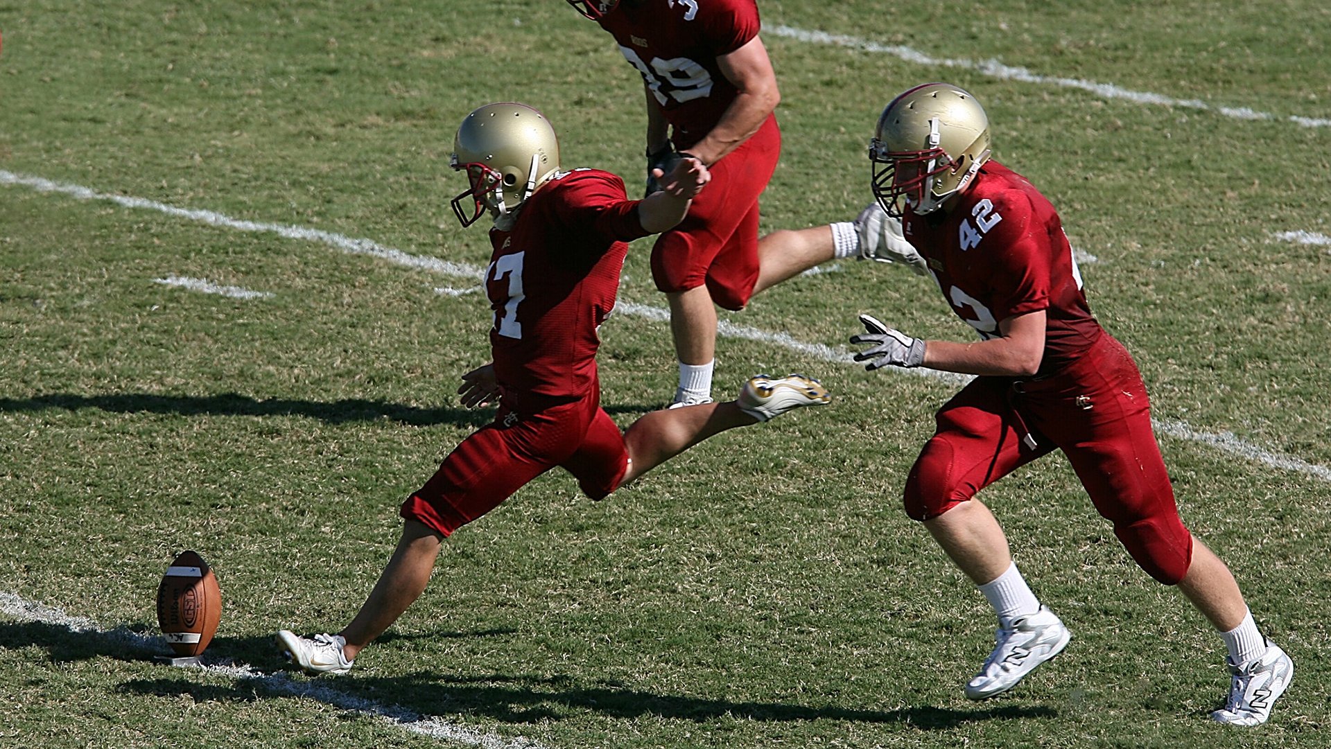 世界青年垒球锦标赛中国队屡获佳绩，垒球世界纪录男子